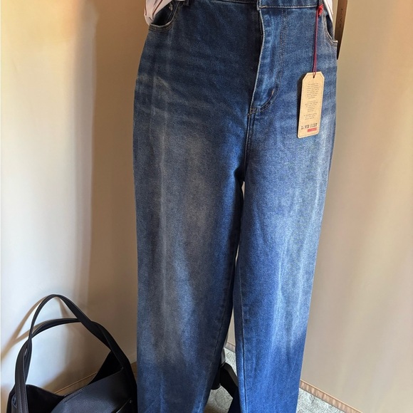 Blue Wide Leg Flare Jeans with Relaxed Fit - Picture 6 of 8